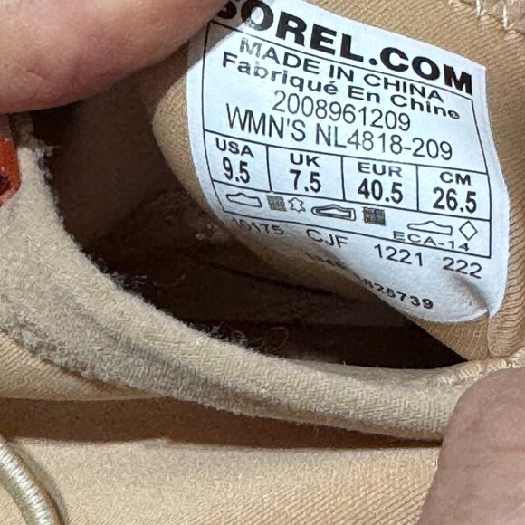 Sorel Explorer Defy Mid Sneaker High Top Tan with White Outsole Women's 9.5 - Picture 10 of 12